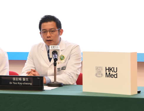 張記暢醫生強調腦出血後控制血壓至關重要。
 